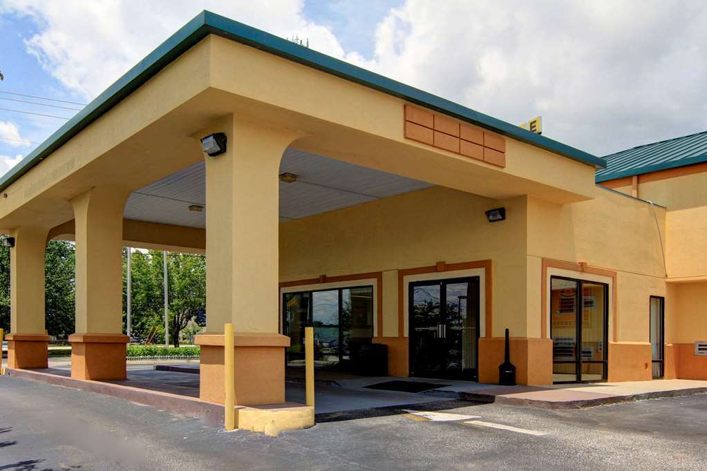 Quality Inn Auburn Campus Area I-85 Bagian luar foto