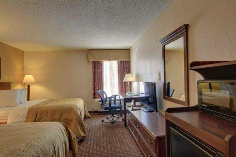 Quality Inn Auburn Campus Area I-85 Bagian luar foto